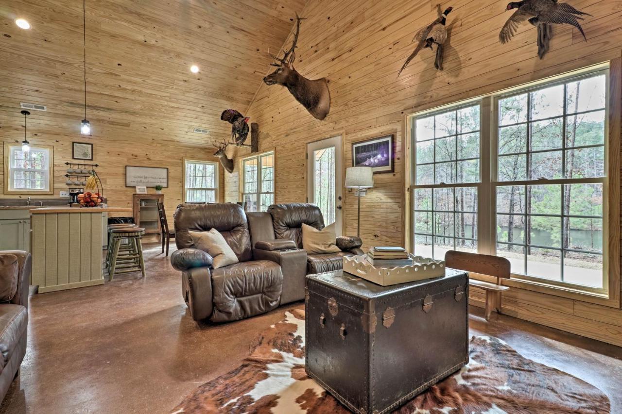 Peaceful Family Cabin On 10 Acres With Game Room! Heflin Eksteriør billede