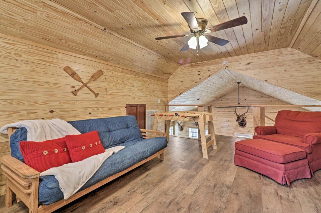 Peaceful Family Cabin On 10 Acres With Game Room! Heflin Eksteriør billede