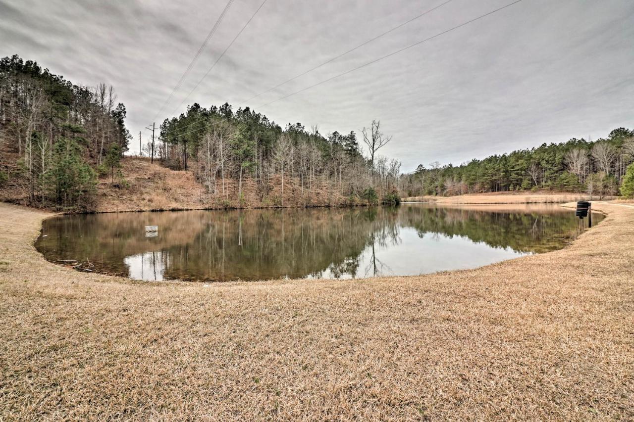Peaceful Family Cabin On 10 Acres With Game Room! Heflin Eksteriør billede