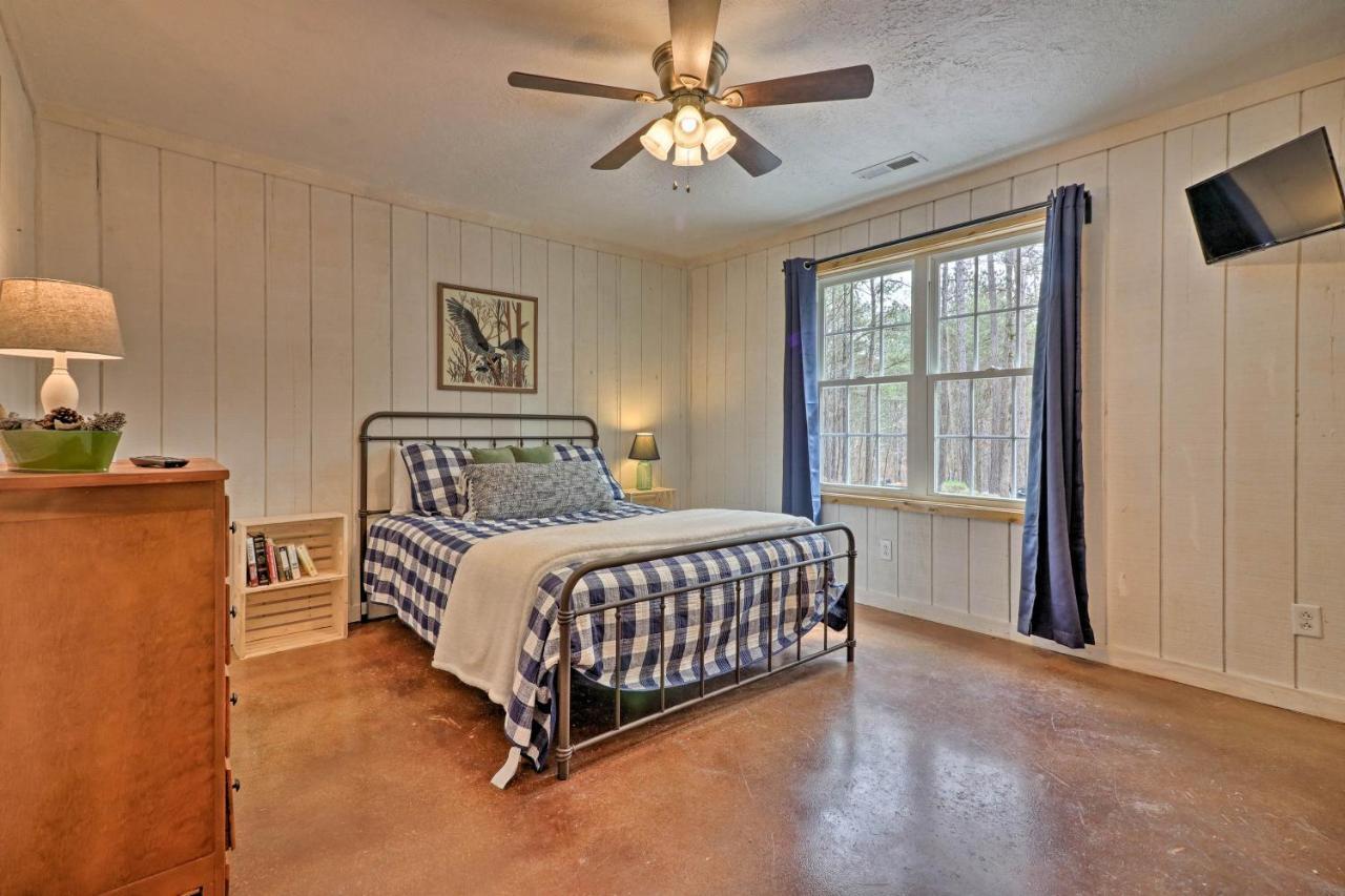 Peaceful Family Cabin On 10 Acres With Game Room! Heflin Eksteriør billede