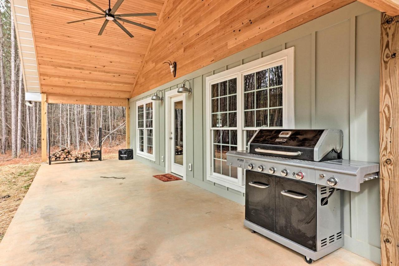 Peaceful Family Cabin On 10 Acres With Game Room! Heflin Eksteriør billede